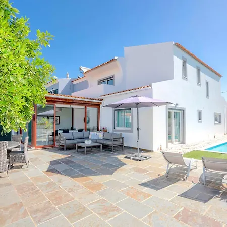 Pebble Beach & Country House Vila Quarteira