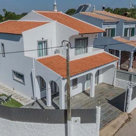Villa Pebble Beach & Country House Quarteira